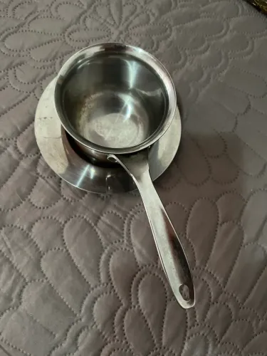 Xícara grande com pratinho da Noruega