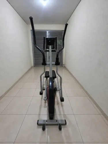 Equipamento para academia Eliptico Magnético