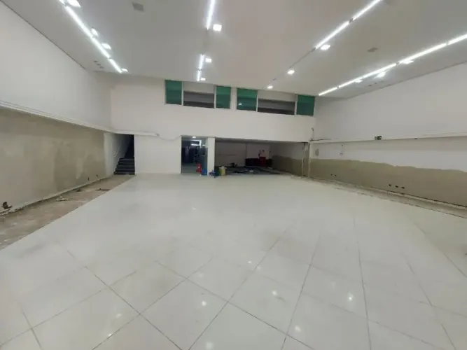 Imóvel comercial para aluguel com 560 metros quadrados Assunção - São Bernardo do Campo -