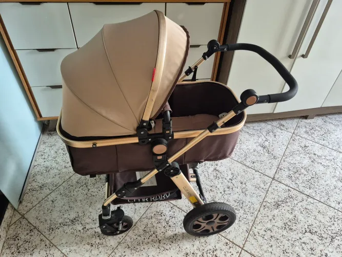 Carrinho bebê Moisés