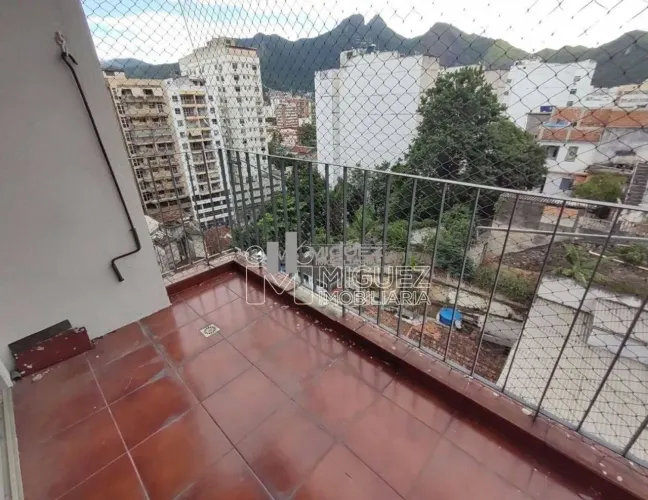 Apartamento com Varanda, sala, 2 quartos, Vila Isabel - Rio de Janeiro - Código 10627 - Vi