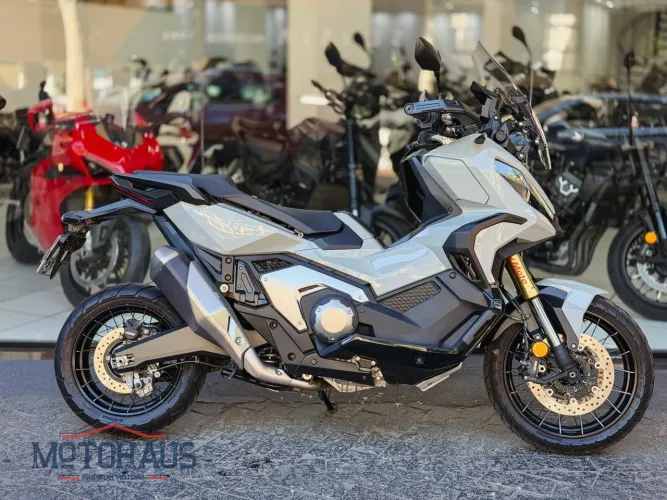 Honda X-adv 2024