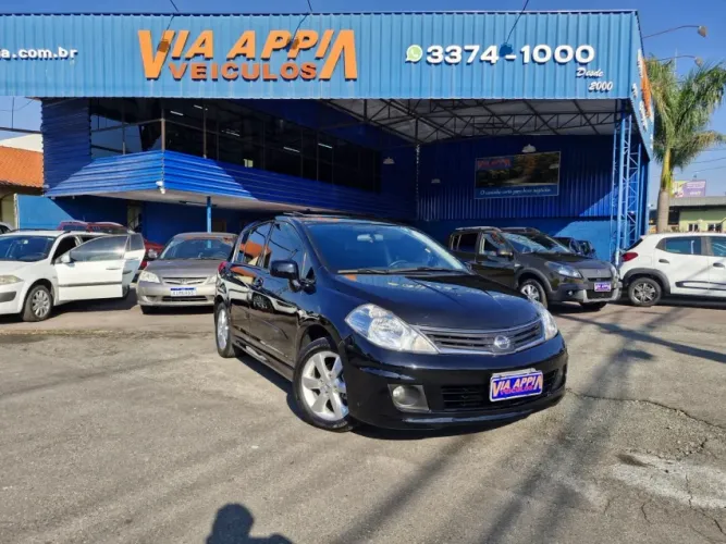 Nissan Tiida SL 1.8/1.8 Flex 16V Aut. 2012