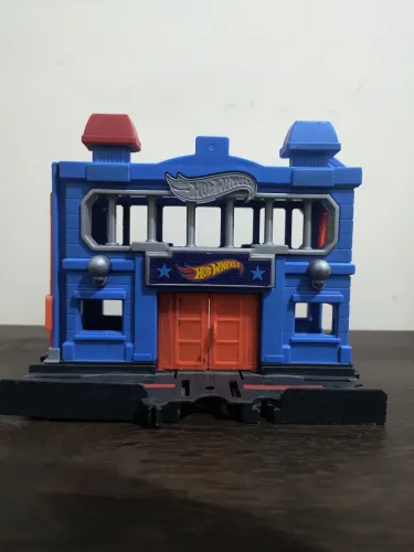 Hot wheels