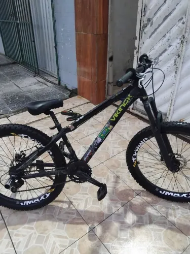 Bicicleta aro 26 a venda e aceito troca no meu interesse 