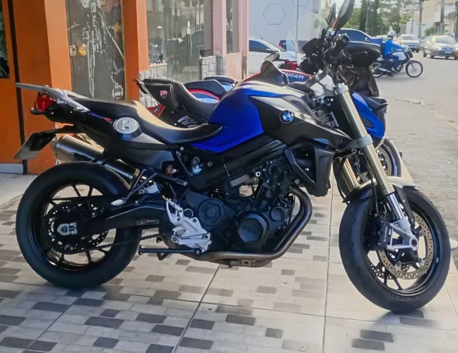 BMW F800R 2015 EXCELENTE