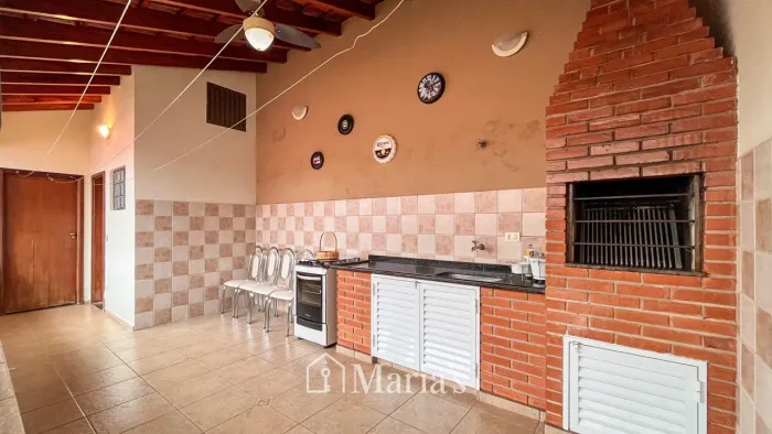 Casa para Venda, Jardim Jequitibás II, 3 dormitórios, 1 suíte, 3 banheiros, 2 vagas