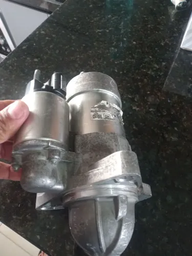 Vendo motor de partida original