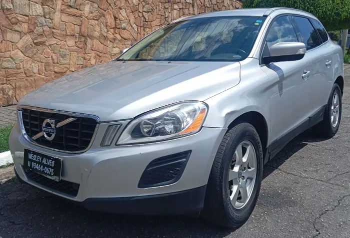 Volvo XC 60 2.0 T5 5P 2011