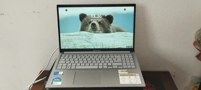ASUS Vivobook 15 X1504VA<br><br>Personalização<br><br>Aplicativos<br><br>Vivobook ASUSLaptop X1504VA