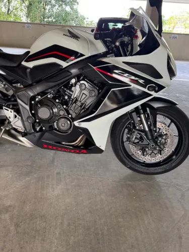 HONDA CBR 650 R