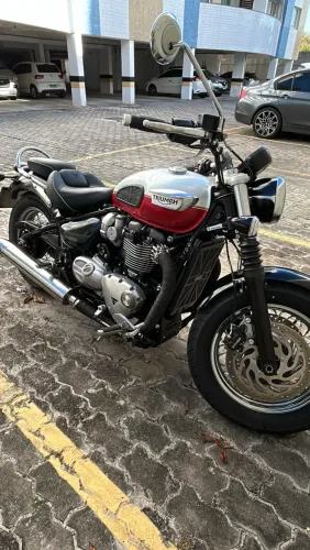 Triumph Speedmaster 1200cc