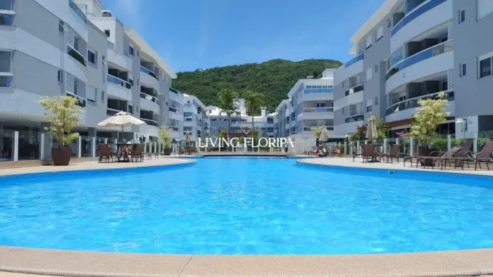 Apartamento mobiliado, em condomínio clube, a 200 metros do mar - Praia dos Ingleses
