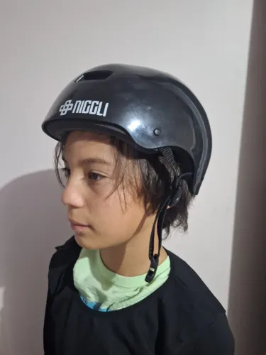 Material de proteçao infantil para skatista.