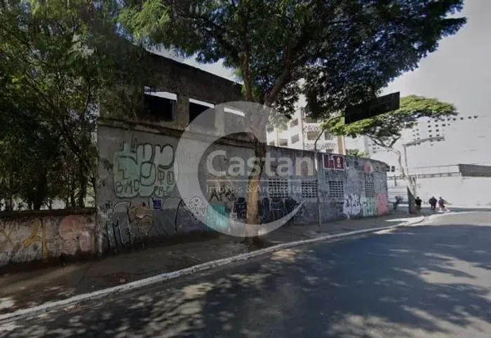 Terreno Comercial em Cambuci