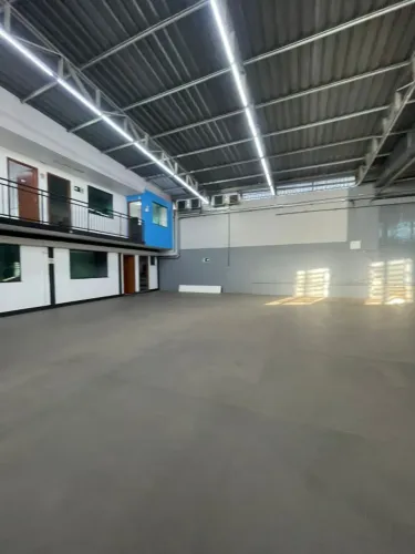 Galpão Industrial 900m² - Mobiliado - Documentação ANVISA -  BH