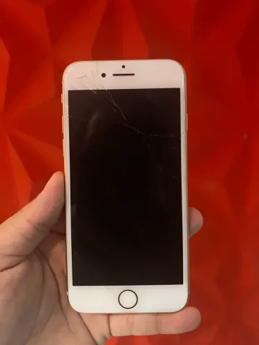 iPhone 8