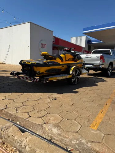 Vendo Jet ski Seadoo rxtx300 SUPER CONSERVADO