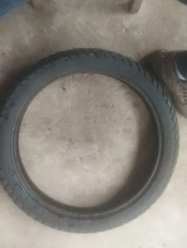 Pneu de bicicleta