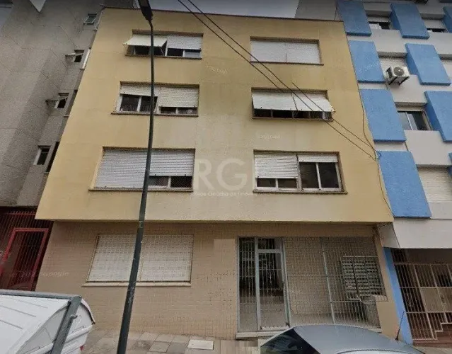 Apartamento JK no Centro Desocupado