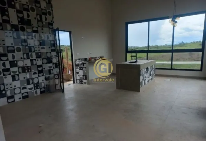 Venda de Imóvel Novo no Condomínio Paraíso de Igaratá com Piscina e Área Gourmet