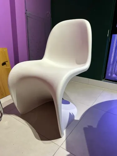 cadeira design moderna branca estilo panton