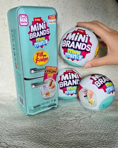 Geladeira Mini Brands Fill The Fridge + 3 Bolas Surpresa