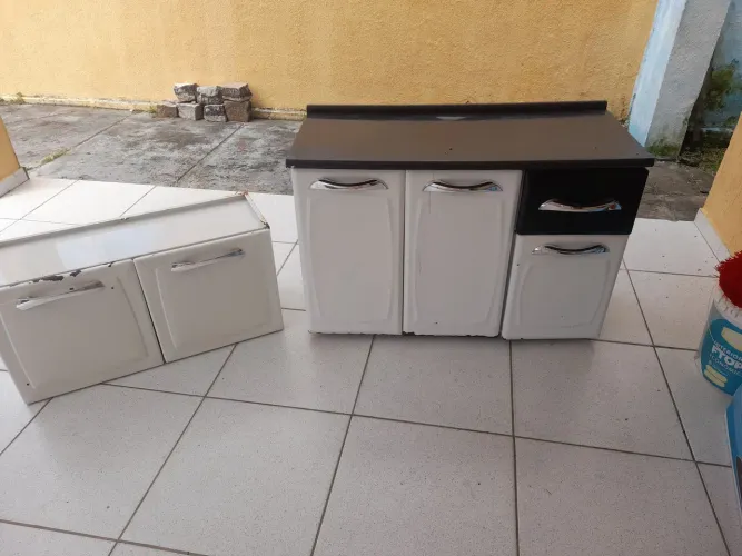 vendo esse armário de cozinha junto com balcão