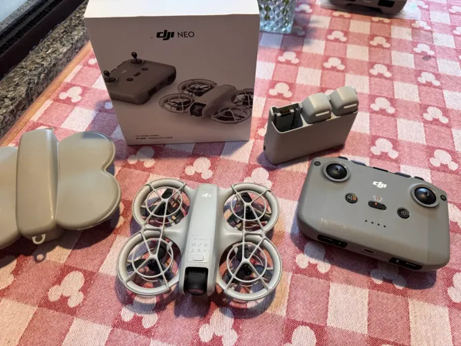 Drone dji neo fly more