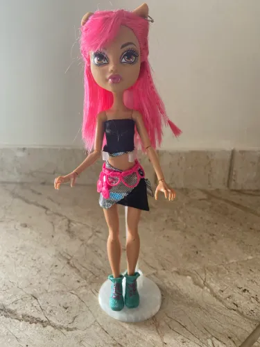 Boneca Monster High Howleen Wolf