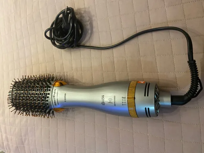 Escova Secadora Britânia - excelente