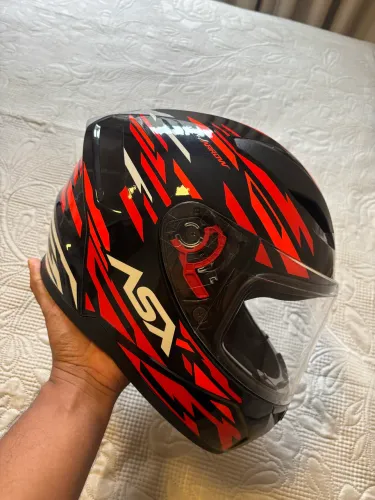 Capacete ASX Seminovo - Super conservado 