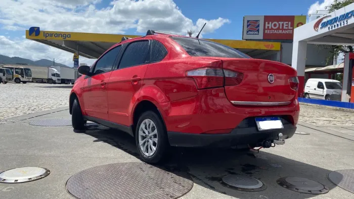 Fiat Grand Siena Essence 1.6 Flex 16V 2016