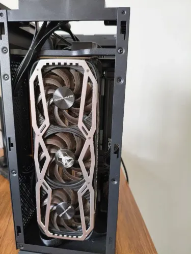 Pc Gamer - RTX 3070