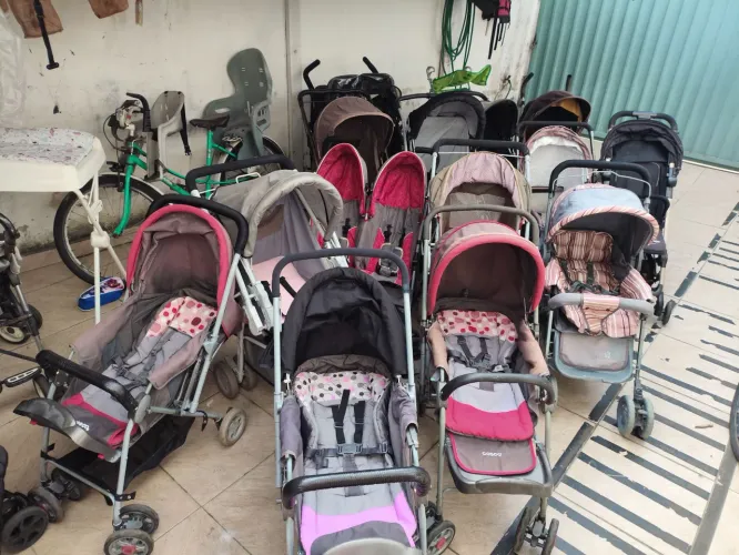 Promoção de carrinhos de bebê ( leia a descrição do anúncio)