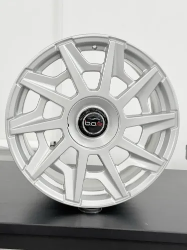 Rodas 18" Bar Magma Cvt