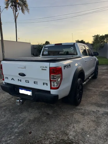 Ford Ranger XLS 2.5 16V 4X2 CD Flex 2015