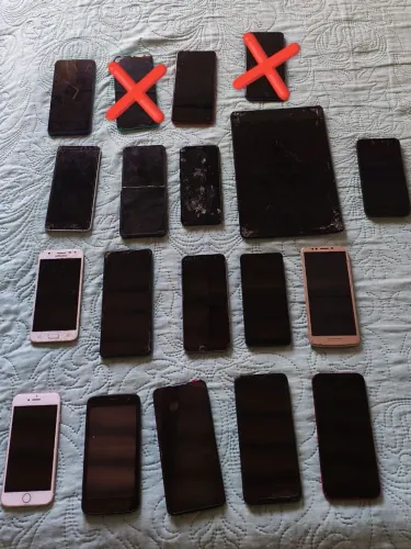 LOTE DE CELULARES E TABLET PARA PEÇAS OU CONSERTO