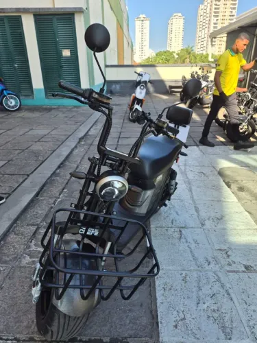 Scooter Elétrica X12 Moto Chefe 2026 - Pouco Usada | Na Garantia | Estado de Nova