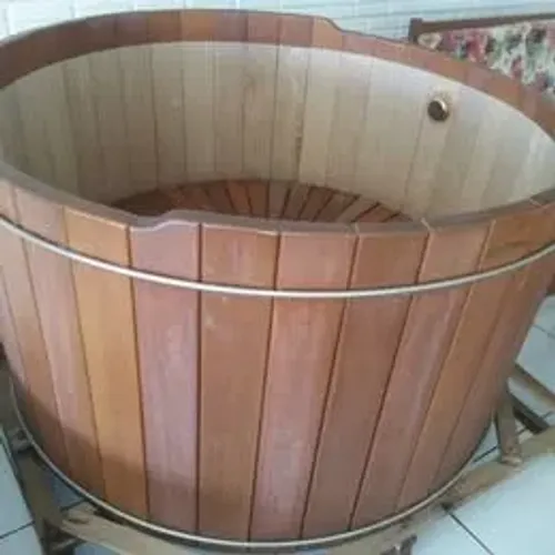 Ofurô Mod. LK 140 G 1,40X0,80 - Marca Água Nativa