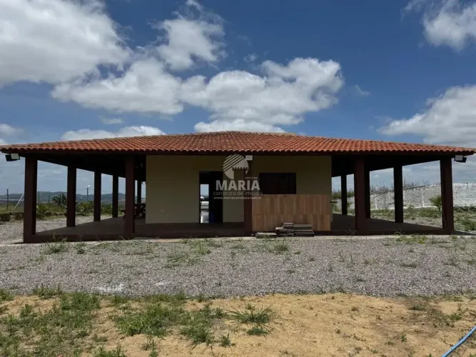 Imóvel para venda possui 3200 metros quadrados com 2 quartos em Centro - Chã Grande - PE