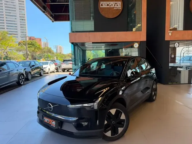 Volvo EX30 E60 Core (elétrico) 2024