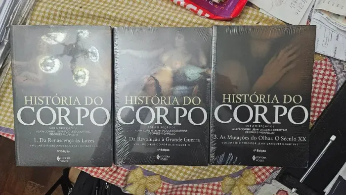 Coleção completa 3 volumes história do corpo Vigarello, Courtine e Corbin