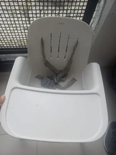 Cadeira de Alimentação Burigotto Poke - Seminova
