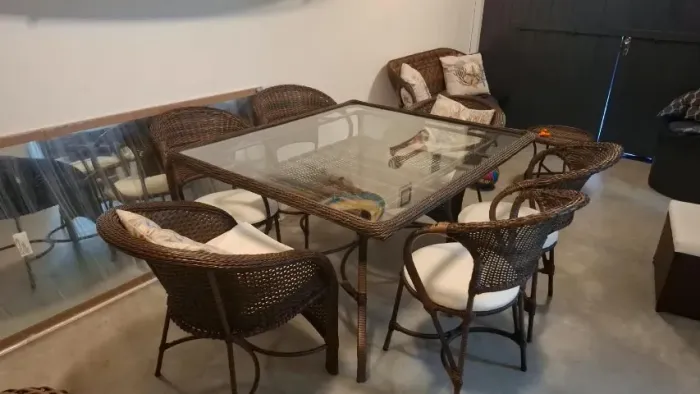 Mesa de jantar área externa em Junco