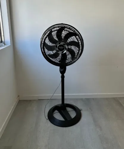 Ventilador de Coluna Britânia Force 220V