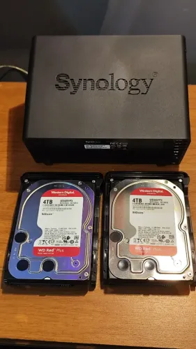 NAS Synology DS224+ ? Excelente Estado | Ideal para Backup, Plex, Docker e Home Server