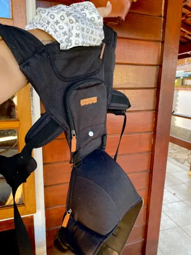 Mochila Ergométrica (Canguru) Fischer Price