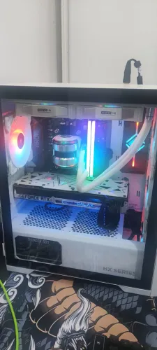 PC Gamer TOP: Ryzen 5500X3D 3D V-Cache | RTX 2070 | 16GB | NVMe