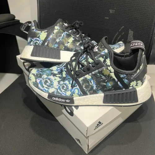 tênis adidas nmd r1 feminino florido tamanho 38 original série adidas originals